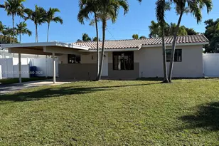4360 NE 13th Ave, Oakland Park, FL 33334 - Photo 4