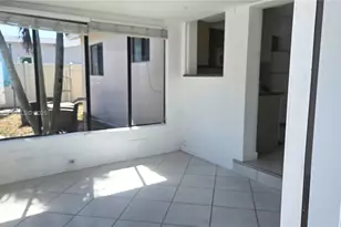 4360 NE 13th Ave, Oakland Park, FL 33334 - Photo 10