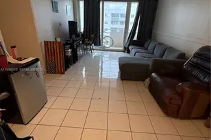 8050 NW 8th St, Miami, FL 33126 - Photo 4