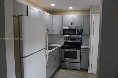 2740 SW 46th St #2, Dania Beach, FL 33312 - Photo 2