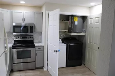 2740 SW 46th St #2, Dania Beach, FL 33312 - Photo 12