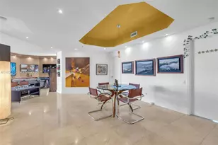 808 Brickell Key Dr, Miami, FL 33131 - Photo 2