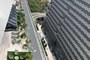1010 Brickell Ave, Miami, FL 33131 - Photo 32