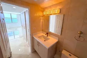 5601 Collins Av, Miami Beach, FL 33140 - Photo 24