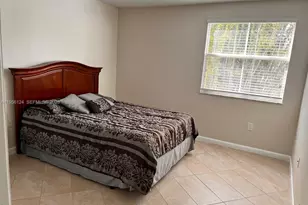 4878 NW 97th Pl, Doral, FL 33178 - Photo 12