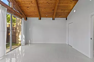 11316 SW 112th Cir Ln E, Miami, FL 33176 - Photo 16