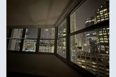 825 Brickell Bay Dr #1448, Miami, FL 33131 - Photo 2