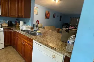 4321 NW 9th Ave, Deerfield Beach, FL 33064 - Photo 2