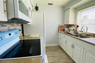 6810 NW 28th St, Sunrise, FL 33313 - Photo 6