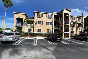 22441 SW 88th Pl, Cutler Bay, FL 33190 - Photo 2