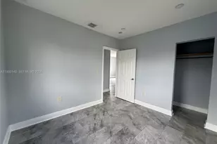 2311 NW 15th St, Miami, FL 33125 - Photo 16