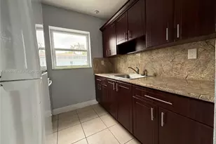 2311 NW 15th St, Miami, FL 33125 - Photo 8