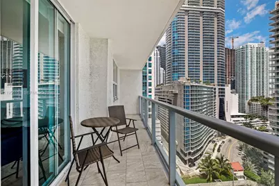 1155 Brickell Bay Dr #1806, Miami, FL 33131 - Photo 4
