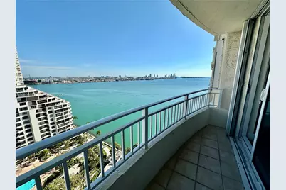 770 Claughton Island Dr #PH-9, Miami, FL 33131 - Photo 2