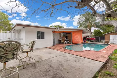 18670 Belview Dr, Cutler Bay, FL 33157 - Photo 32