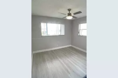 6990 NW 17th St, Margate, FL 33063 - Photo 10