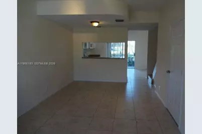 289 Duval Ct, Weston, FL 33326 - Photo 4