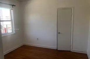 736 13th St, Miami Beach, FL 33139 - Photo 6