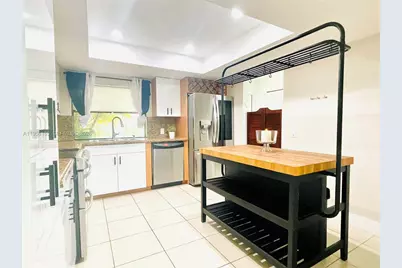 17355 NW 66th Ct, Hialeah, FL 33015 - Photo 20