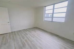 2841 NE 163rd St, North Miami Beach, FL 33160 - Photo 6