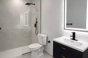 20100 SW 111th Ave, Cutler Bay, FL 33189 - Photo 8