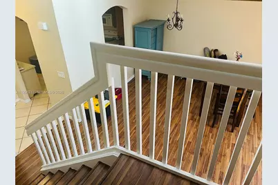 9620 Roundstone Cir, Other City - In The State Of Florida, FL 33967 - Photo 10