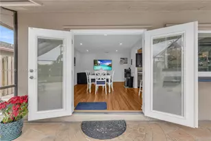 12541 SW 11th Ct, Davie, FL 33325 - Photo 16