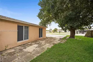 3920 SW 32 Ave, West Park, FL 33023 - Photo 10