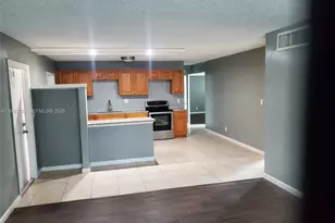 7430 SW 10th St, North Lauderdale, FL 33068 - Photo 2