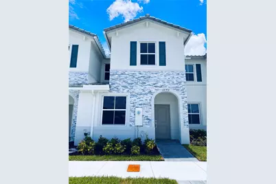 2640 SE 19th St #2640, Homestead, FL 33035 - Photo 1