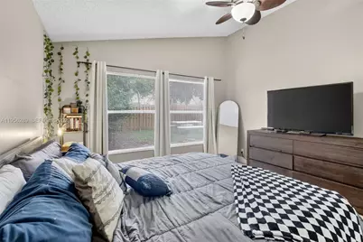 1145 NW 111th Ave, Plantation, FL 33322 - Photo 16