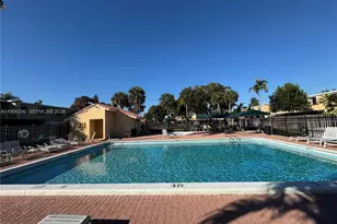 9412 NW 39th St, Sunrise, FL 33351 - Photo 8