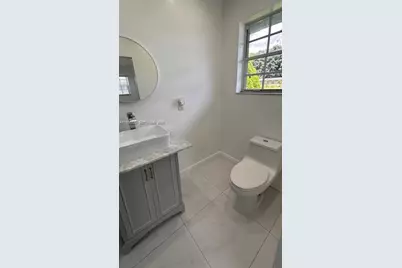 110 NW 198th St, Miami Gardens, FL 33169 - Photo 8