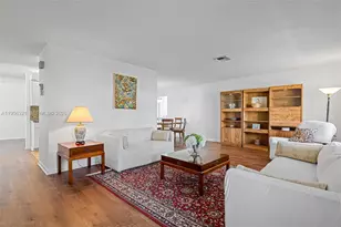 1110 NW 90th Way, Plantation, FL 33322 - Photo 4