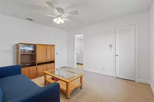 1110 NW 90th Way, Plantation, FL 33322 - Photo 16