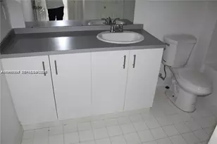 11177 SW 8th St, Pembroke Pines, FL 33025 - Photo 22