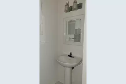 16679 Hemingway Dr, Weston, FL 33326 - Photo 6