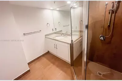 7744 Collins Ave #19, Miami Beach, FL 33141 - Photo 10