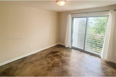 7744 Collins Ave #19, Miami Beach, FL 33141 - Photo 12