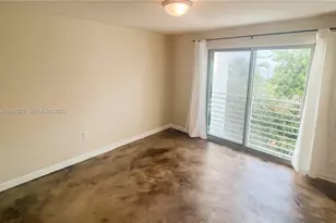 7744 Collins Ave, Miami Beach, FL 33141 - Photo 12