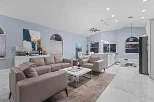 6952 NW 27th Ct, Margate, FL 33063 - Photo 8