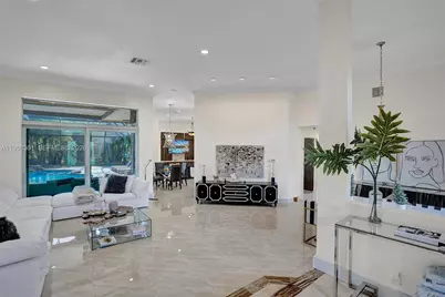 306 Egret Ln #306, Weston, FL 33327 - Photo 6