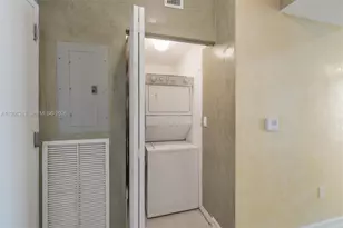 1755 E Hallandale Beach Blvd, Hallandale Beach, FL 33009 - Photo 22