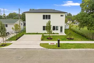 2359 NW 64th St, Miami, FL 33147 - Photo 42