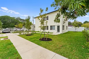 2359 NW 64th St, Miami, FL 33147 - Photo 2