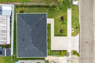 2359 NW 64th St, Miami, FL 33147 - Photo 34