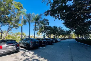 3640 Yacht Club Dr, Aventura, FL 33180 - Photo 60