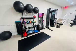 3640 Yacht Club Dr, Aventura, FL 33180 - Photo 68