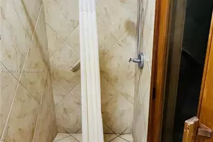 3640 Yacht Club Dr, Aventura, FL 33180 - Photo 56