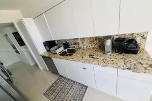 3640 Yacht Club Dr, Aventura, FL 33180 - Photo 20